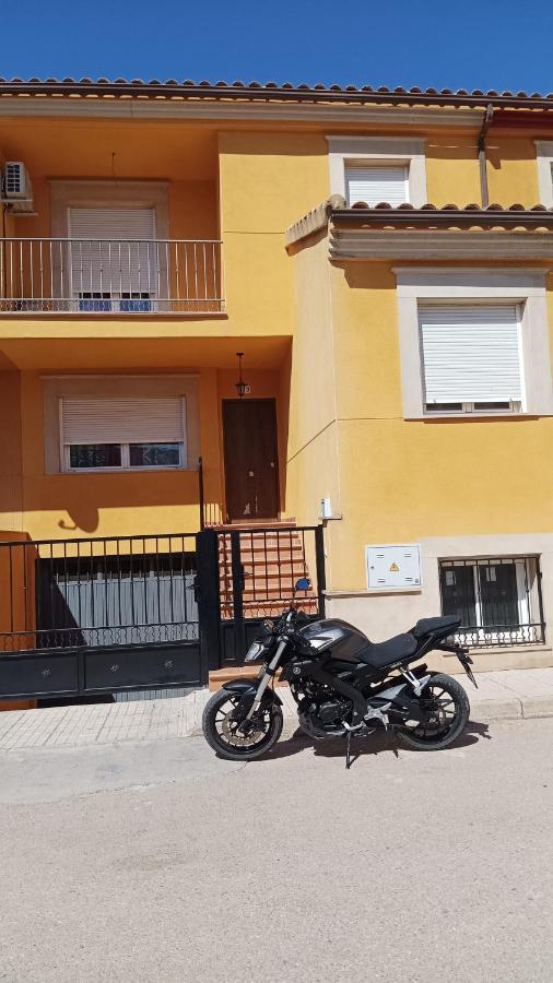 Cazorlasalud Santo Tomé Exteriör bild